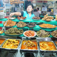 Nasi Kapau dan Nasi Padang. Serupa tapi Nggak Sama, Walaupun Sama-Sama dari Sumatera Barat!