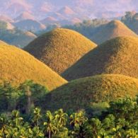 #WisataFilipina-Mengintip Fenomena Chocolate Hills, Bukit Cokelat Tersohor yang Masuk List UNESCO Sebagai Warisan Dunia!