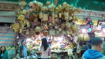 #WisataFilipin-Blusukan Cari Oleh-Oleh di Baguio City Market!