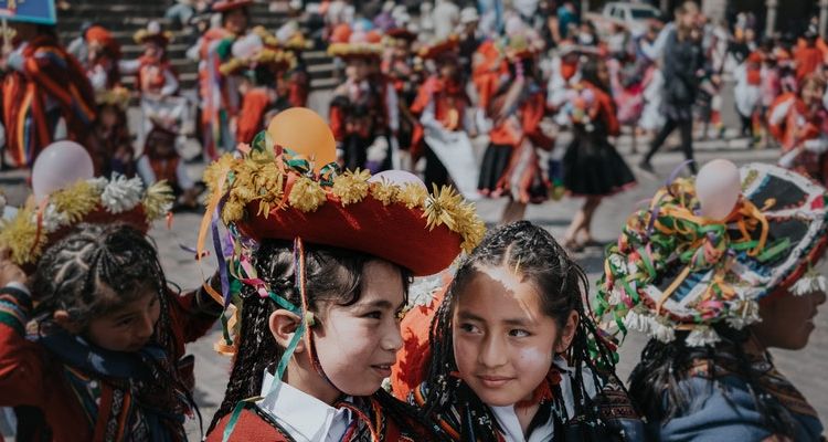 #WisataFilipina – Beragam Festival di Filipina, Mulai dari Festival Mangga Hingga Festival Koboi Menggembala Sapi