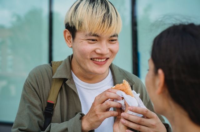 Dijamin Nagih! Ini Dia 5 Jajanan Pasar Khas Tegal yang Wajib Kamu Cobain