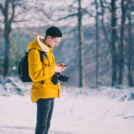 Stalking Berujung Overthinking Melibatkan Proses Komunikasi Verbal dan Non Verbal