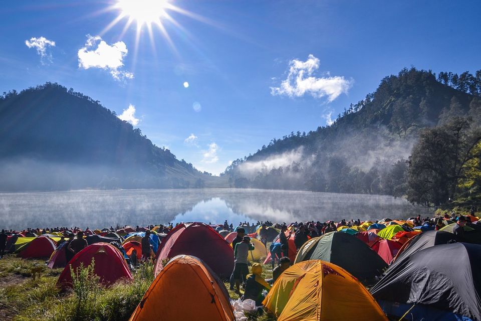 5 Tempat Populer yang Menjadi Setting Novel Best Seller. Wisata Napak Tilas Novel, Seru Juga lo!