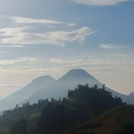 Keindahan Gunung Prau Incaran Para Pendaki di Masa Pandemi