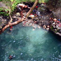 Objek Wisata Pemandian Alam Blue Lagoon Memiliki Keunikan Air Jernih Berwarna Biru