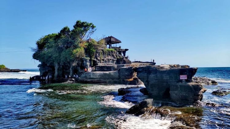 Pesona Tanah Lot, Daya Tarik Wisata dari Pulau Dewata