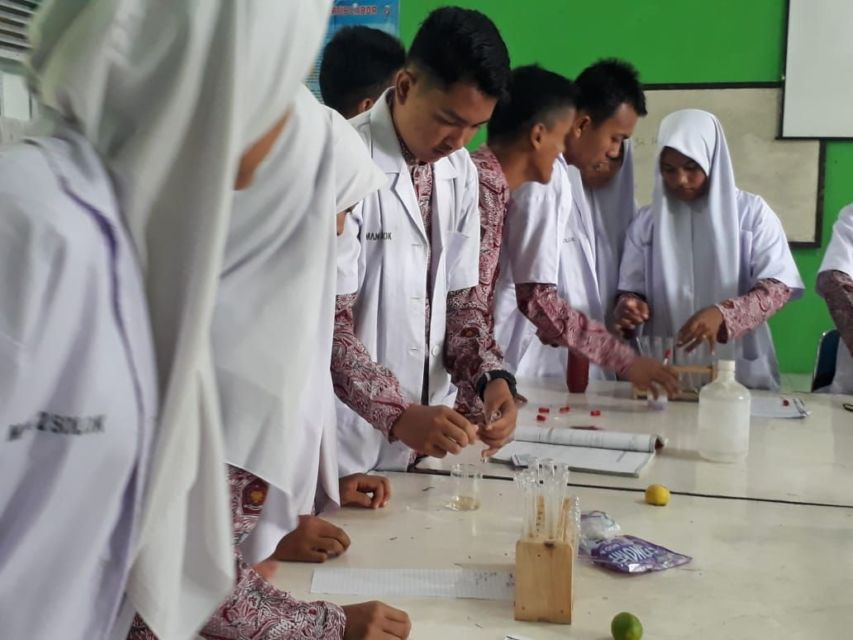 Mengenang Masa Kejayaan Jadi Siswa Sekolah RSBI. Berasa Udah Sukses Sejak Dini!