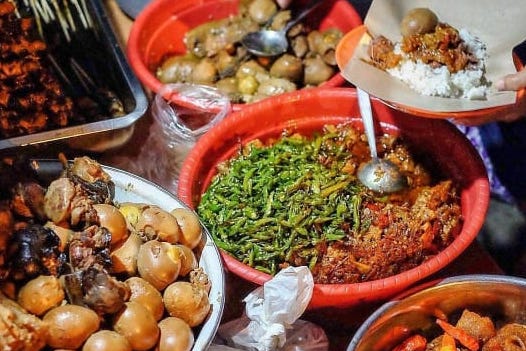 Gudeg Mercon, Kuliner Khas Yogyakarta yang Jangan Sampai Kamu Lewatkan!