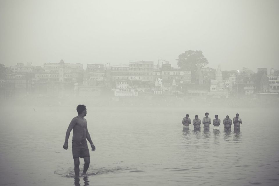 Mengenal Festival Kumbh Mela di India, Mensucikan Diri dengan Mandi Massal di Sungai Gangga