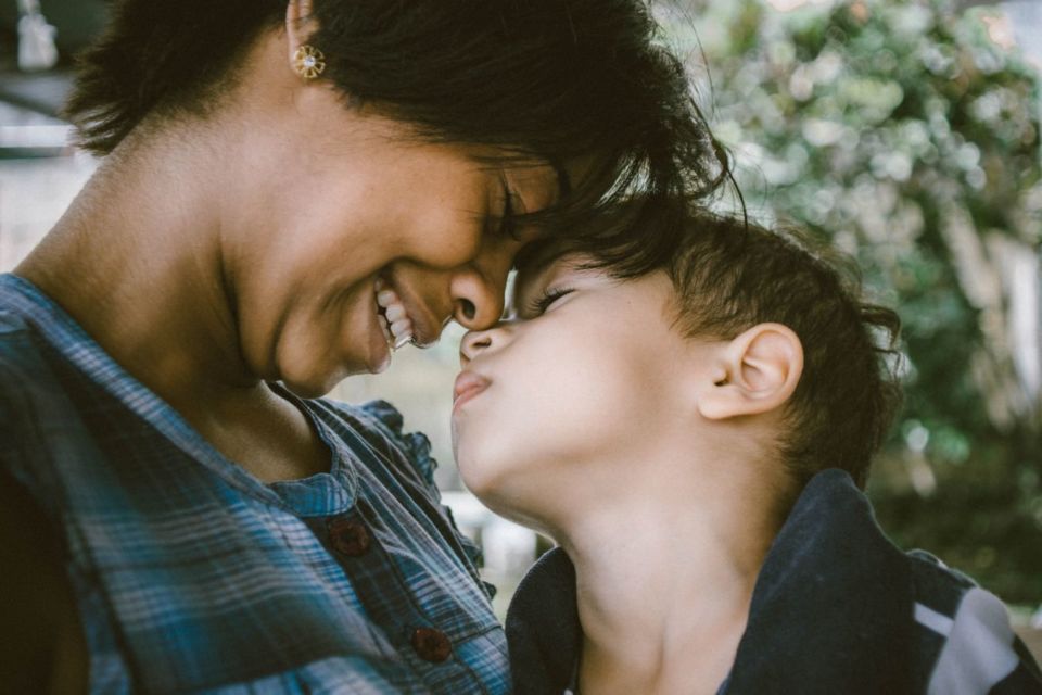 5 Kata Ajaib Pengganti 'Jangan Nangis' yang Bisa Ibu Lontarkan ke Anak. Bijak Banget!