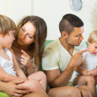 Dianggap Nakal, Bocah 9 Tahun Tewas di Tangan Dukun. Begini Menyikapi ‘Kenakalan’ Anak dengan Bijak!