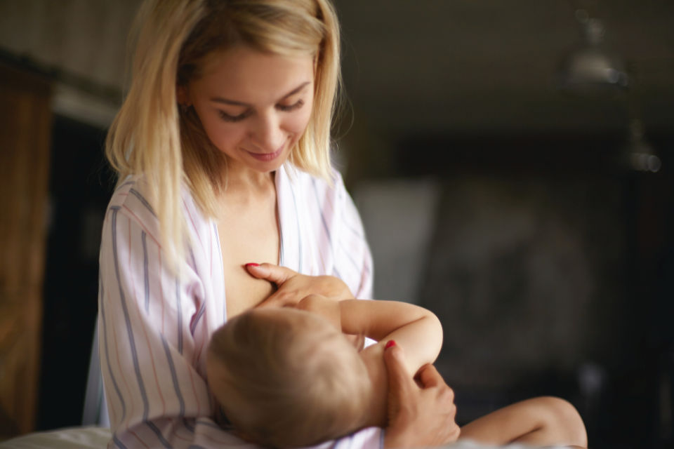 6 Jenis Benjolan pada Payudara Busui yang Wajib Moms Ketahui. Sering Diabaikan!