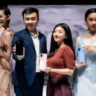 Melalui Fashion Show Xiaomi Indonesia Resmi Luncurkan Perangkat Mi 11 Lite dan Mi 11 Ultra 