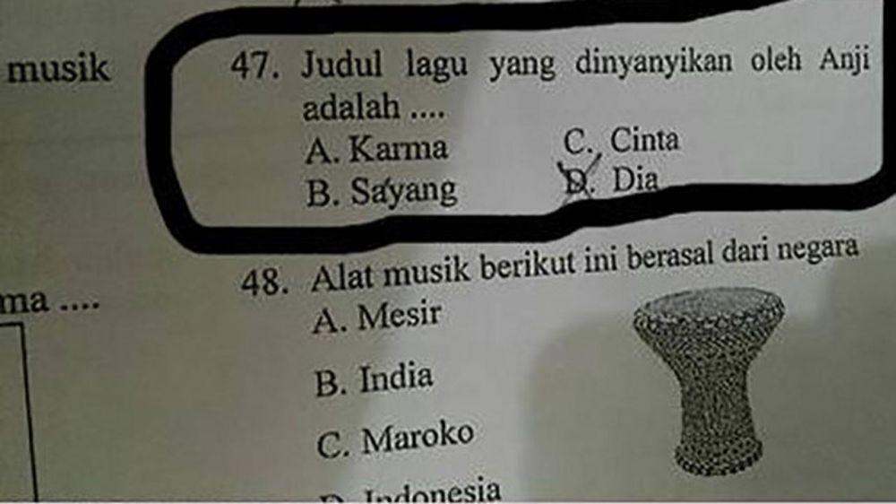 Mungkin ini Penyebab Anak Sekolah Zaman Sekarang Makin Pusing. Soal Ujiannya Aja Begini~