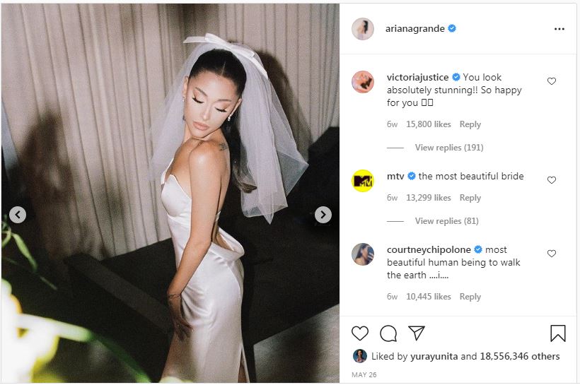 Inspirasi Pernikahan ala Ariana Grande yang Hanya Digelar di Rumah. Dihadiri 20 Orang Aja~