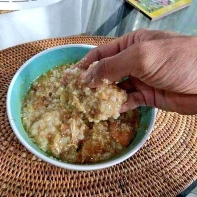 Perdebatan Bubur Diaduk Belum Usai, Kini Ada Cara Lain untuk Menikmati Seporsi Bubur. Haduh! :(