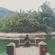 #DestinasiHipwee-Telaga Sarangan, Danau Dingin di Kaki Gunung Lawu. Terdapat Pulau di Tengah Telaga yang Siap Menyambut Wisatawan