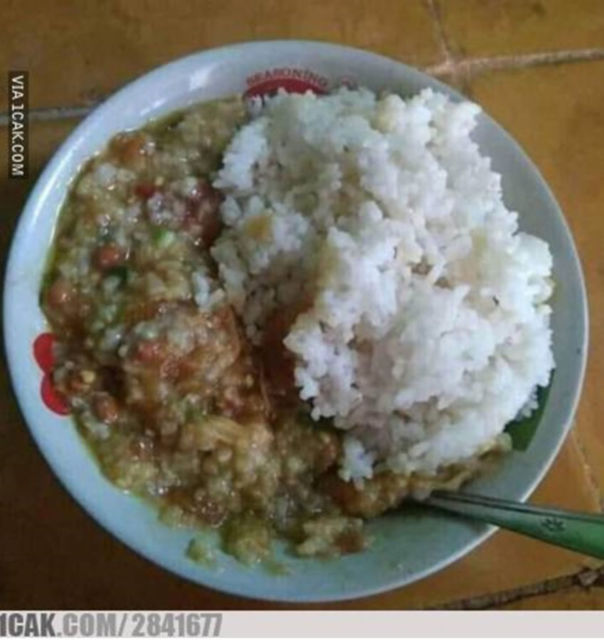 Perdebatan Bubur Diaduk Belum Usai, Kini Ada Cara Lain untuk Menikmati Seporsi Bubur. Haduh! :(