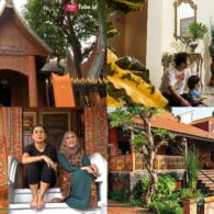 11 Rumah Artis dengan Desain Tradisional. Tampilannya Hangat dan Estetik