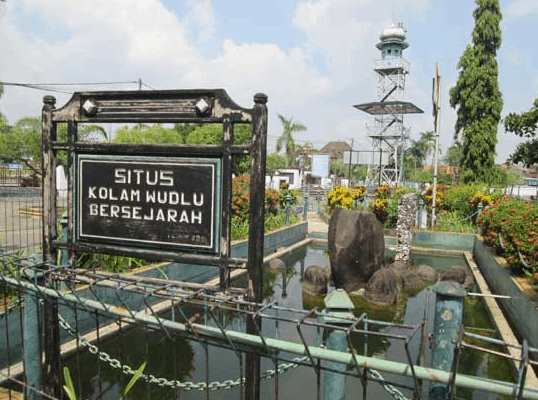 masjid agung demak