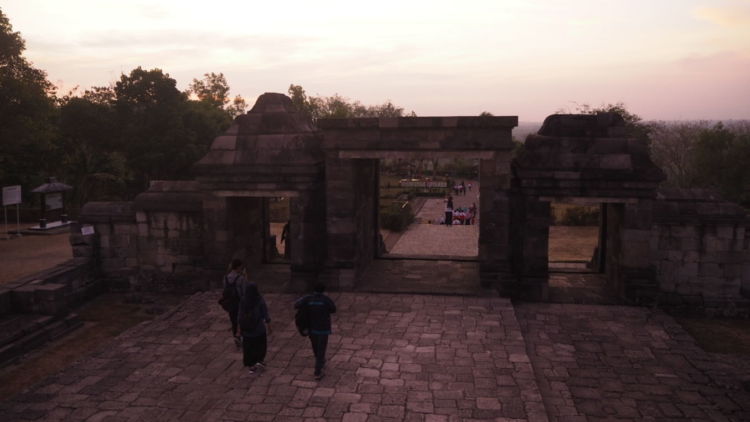 #DestinasiHipwee-Inilah Alasan yang Bikin Candi Ratu Boko Selalu Jadi Salah Satu Tempat Terbaik untuk Menenangkan Diri di Jogja