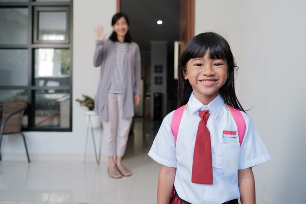 6 Alasan Orang Tua Beruntung Punya Anak Perempuan; Berharga, Unik dan Istimewa!