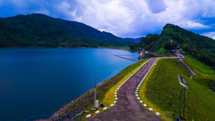 #DestinasiHipwee-Waduk Sempor, Objek Wisata Pilihan Saat Akhir Pekan