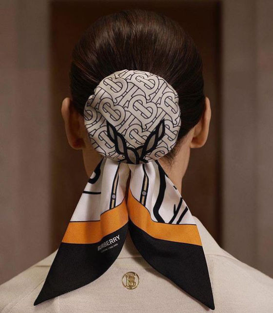 7 Kreasi Aksesori Rambut yang Gemas dari Scarf. Bikin Penampilan Makin Manis dan Stylish!