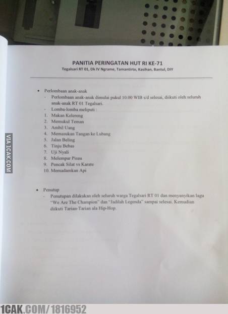 Serba-Serbi Perayaan Agustusan di Indonesia Kocak Abis! Daerahmu Ada yang Lebih Konyol dari Ini?