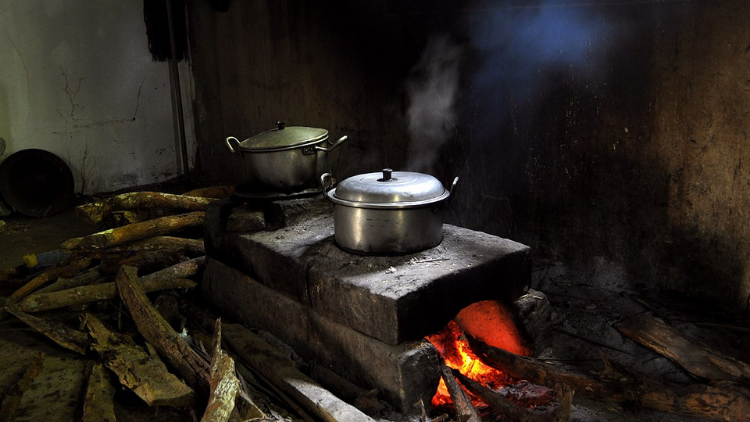 Mengenang Dapur Jadul, Tempat Paling Magis dan Legendaris di Rumah Nenek Sepanjang Masa