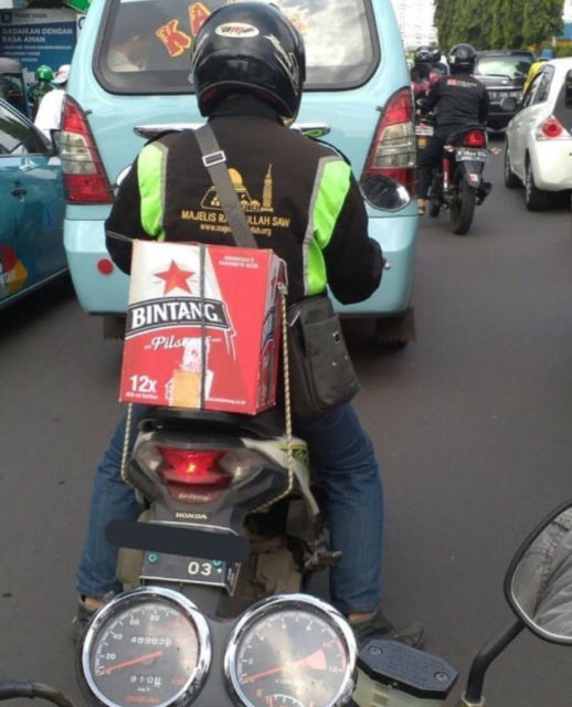 Jangan Dikit-Dikit Dikira Selingkuh, Beginilah Perjuangan Bapak-Bapak Kalau Lagi Jauh dari Istri