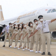 Maskapai Anyar Super Air Jet Perkenalkan ‘Super Crew’, Awak Kabin Bergaya Kasual Khas Anak Muda