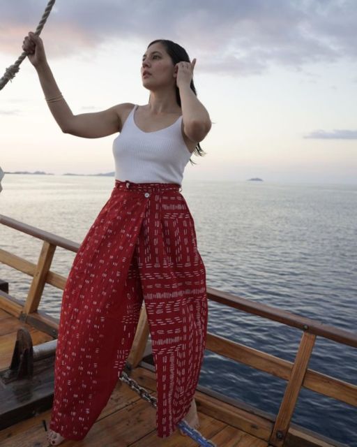 Meriahkan HUT RI Lewat 11 Outfit Nuansa Merah Putih ini yuk. Cantik dan Instagramable~