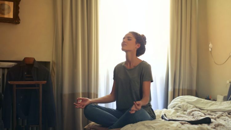 Usir Stres dengan Mudah! Berikut 5 Tips untuk Meditasi di Rumah