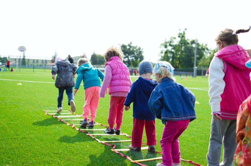 4 Rahasia Mengajarkan Anak Fasih Berbahasa Inggris Sejak Dini. Pembelajaran Ideal Saat Pandemi!