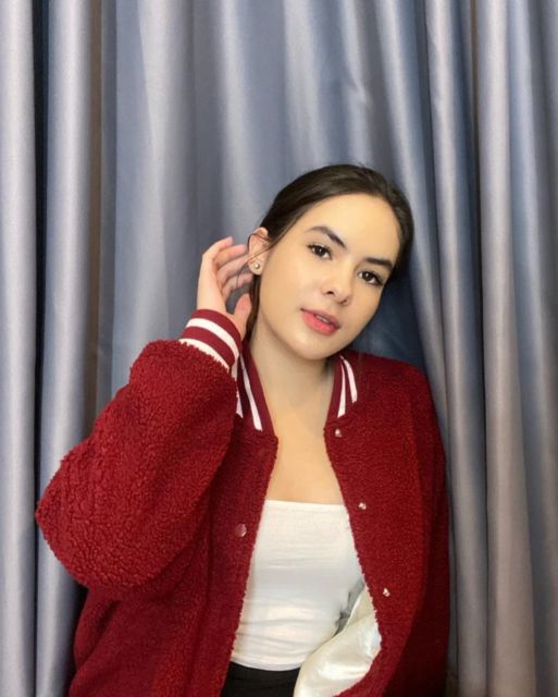 Meriahkan HUT RI Lewat 11 Outfit Nuansa Merah Putih ini yuk. Cantik dan Instagramable~