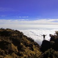 Jalur Pendakian Gunung Sumbing via Mangli Dibuka Kembali. Prokes Jangan Sampai Kendor!