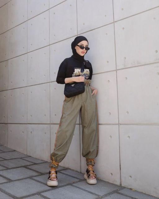 10 Inspirasi Padu Padan Fesyen Hijab Boyish ala Selebgram. Nyaman dan Sopan~