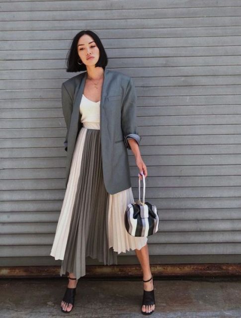 8 Ide Padu Padan Oversized Blazer yang Beda dari yang Biasa Kamu Coba. Cantik!