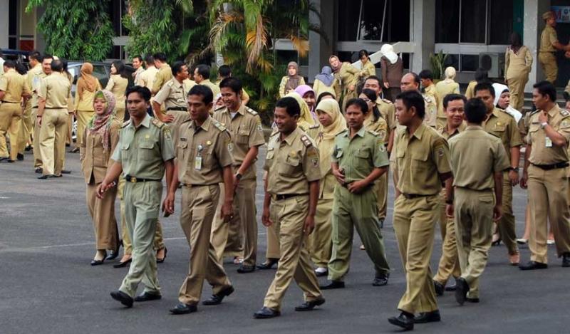 Menilik Kasus Anak Nia Daniaty, ini 5 Hal yang Bikin Banyak Orang Kebelet Jadi PNS