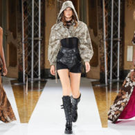 Mengenal Batik Durian Lubuklinggau yang Tampil di Milan Fashion Week 2021. Unik!