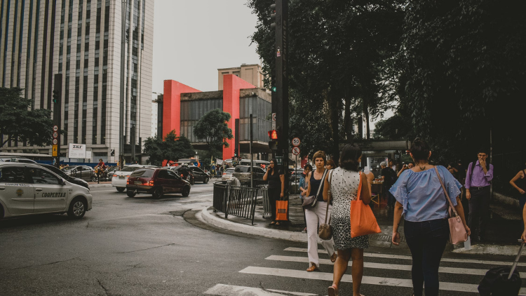 Menguak Alasan Budaya Jalan Kaki Susah Dilakukan di Indonesia. Ada-ada Aja Permasalahannya