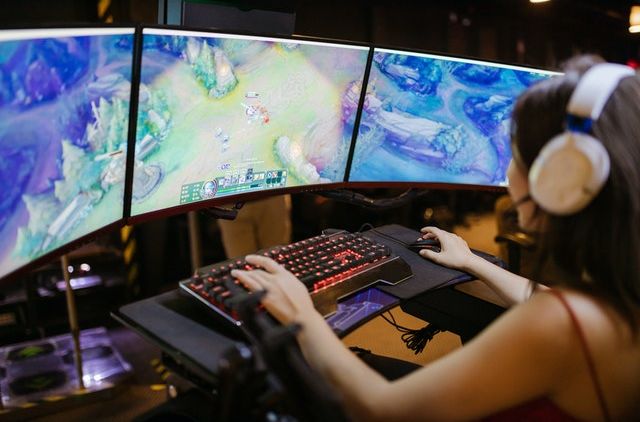 Membangun Ekosistem eSport yang Beradab, Sehat, dan Kompetitif