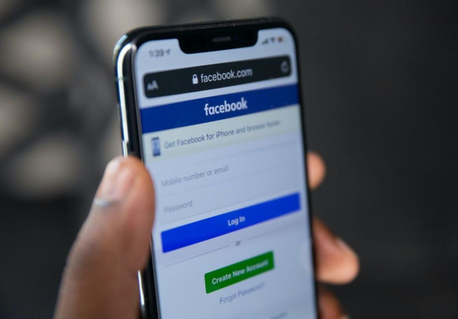 Facebook Berencana Ganti Nama Perusahaan. Jadi Penasaran Kira-kira Bakal Diganti Jadi Apa~