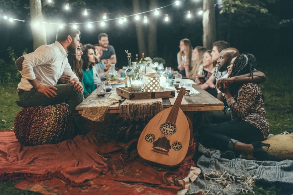 6 Tradisi Unik dalam Upacara Pernikahan di Irlandia. Ada Tradisi Mengikat Tangan Pengantin!