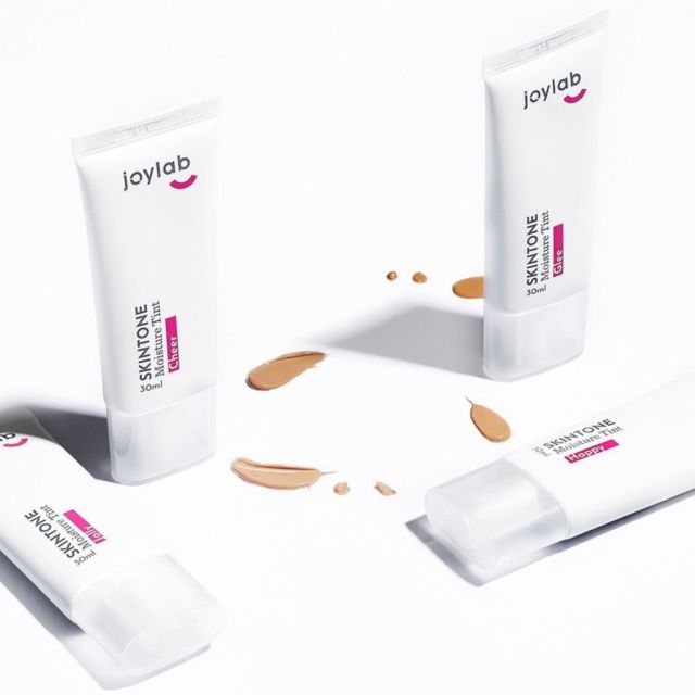 6 Rekomendasi Produk Makeup Lokal yang Mengandung Skincare. Sudah Punya?