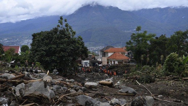 Beragam Versi Penyebab Banjir di Kota Batu, dari Curah Hujan Ekstrem hingga Rusaknya Daerah Resapan