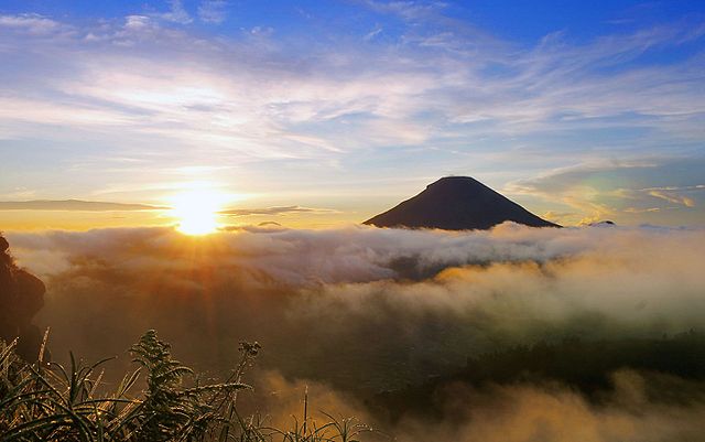 Panduan Lengkap Wisata ke Dieng 2 Hari 1 Malam, Budget 300 Ribuan Udah All in. Cocok Buat Weekend!