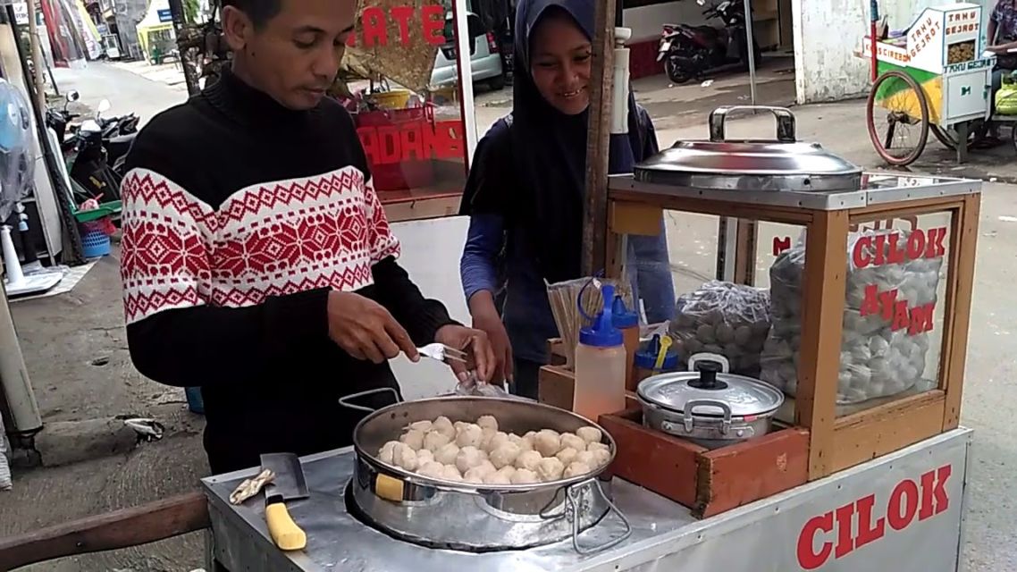 Nggak Selalu Makanan Mewah, 5 Hidangan Khas Anak Warnet ini Punya Memori dan Kenangan Tersendiri