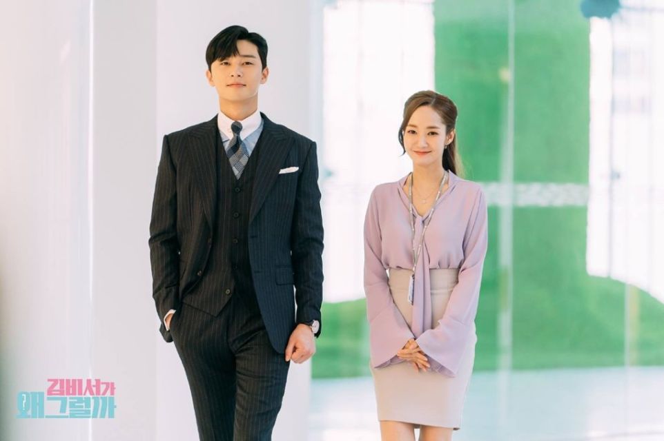 8 Gaya Berpakaian ala Pasangan di K-Drama. Bisa Disontek nih Buat OOTD Kamu dan si Dia~